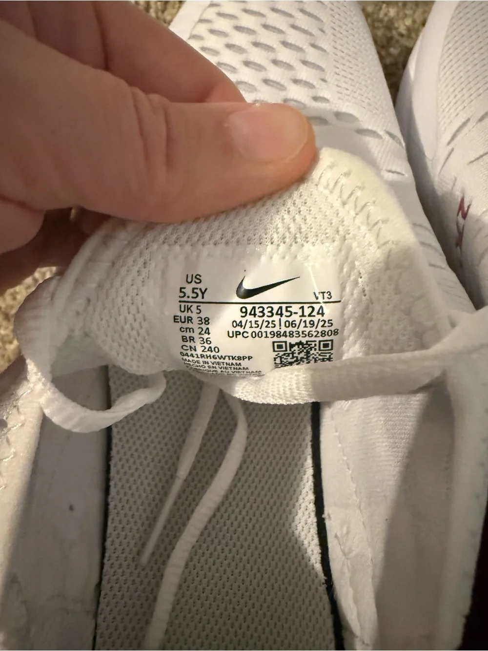 Nike Kids' Air Max 270 White and Pink Casual Shoes